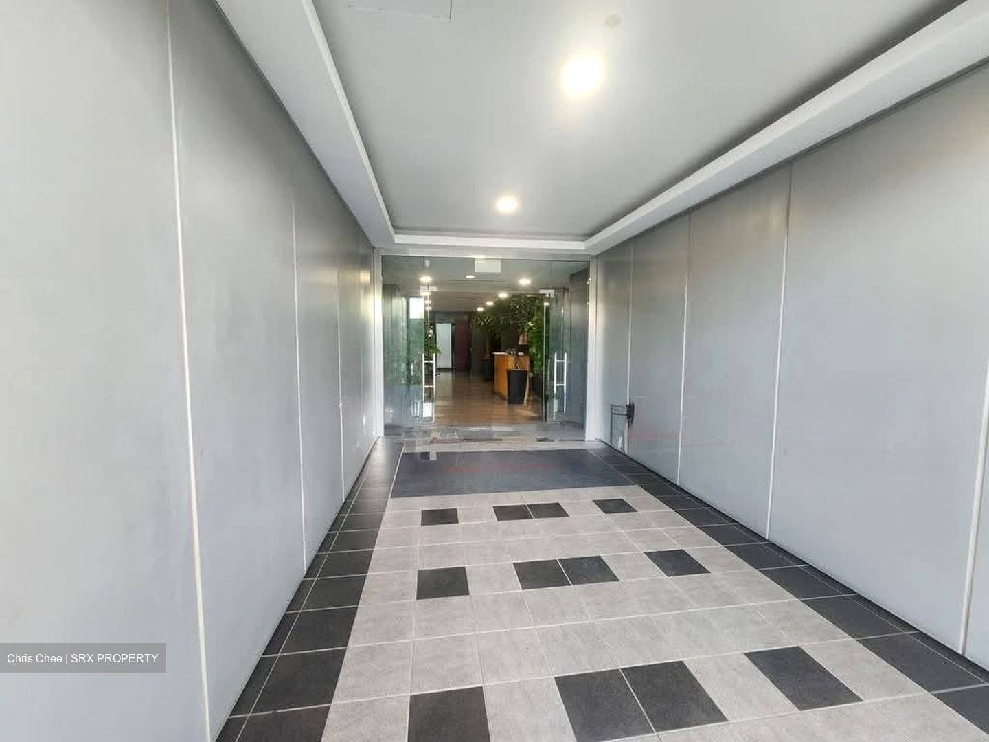 Rex House (D9), Retail #537498531